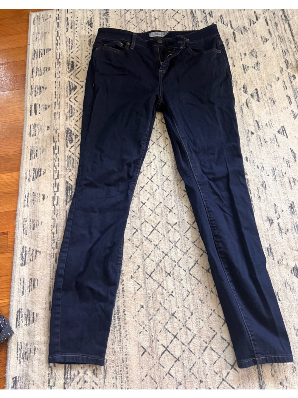Vineyard vines dark skinny jeans